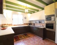 Resale - Villa - Orihuela Costa - Los Dolses