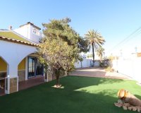 Resale - Villa - Orihuela Costa - Los Dolses