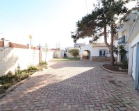 Resale - Villa - Orihuela Costa - Los Dolses