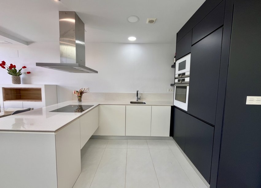 Resale - Villa - Orihuela Costa - Los Dolses