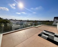 Resale - Villa - Orihuela Costa - Los Dolses