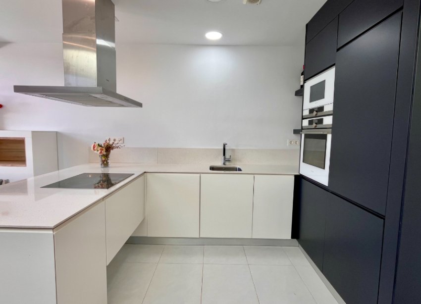 Resale - Villa - Orihuela Costa - Los Dolses