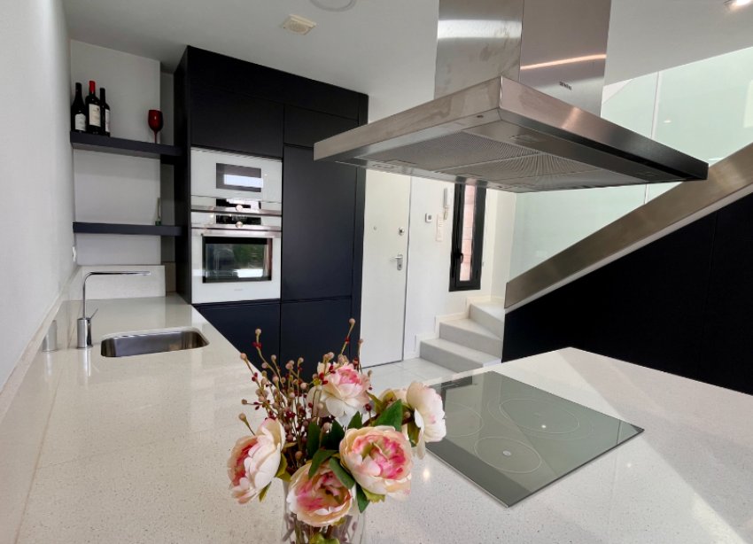 Resale - Villa - Orihuela Costa - Los Dolses