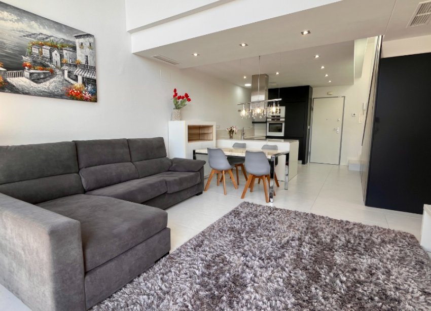 Resale - Villa - Orihuela Costa - Los Dolses