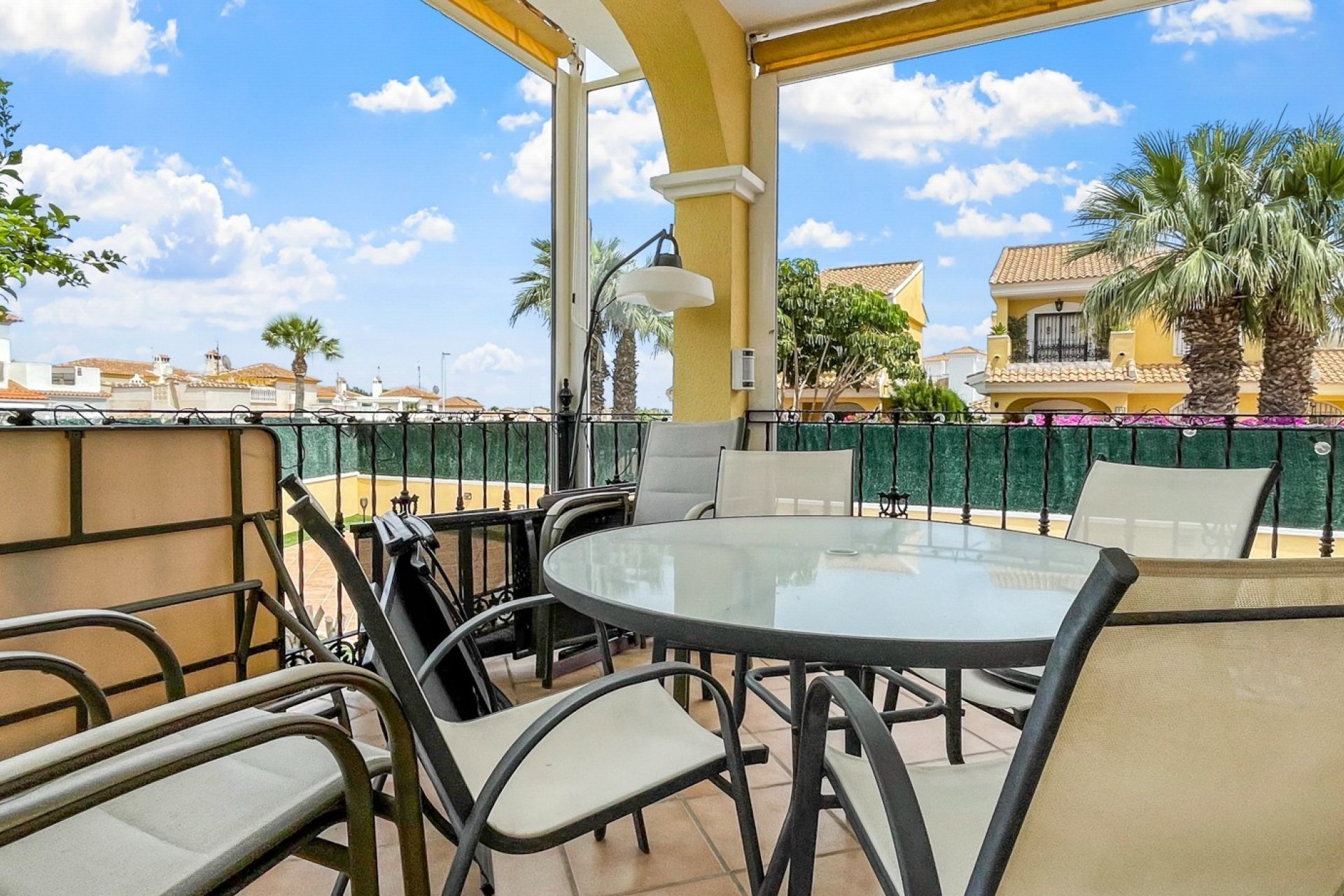 Resale - Villa - Orihuela Costa - Los Dolses
