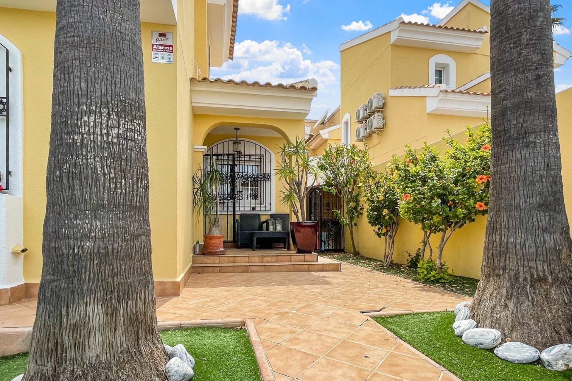 Resale - Villa - Orihuela Costa - Los Dolses