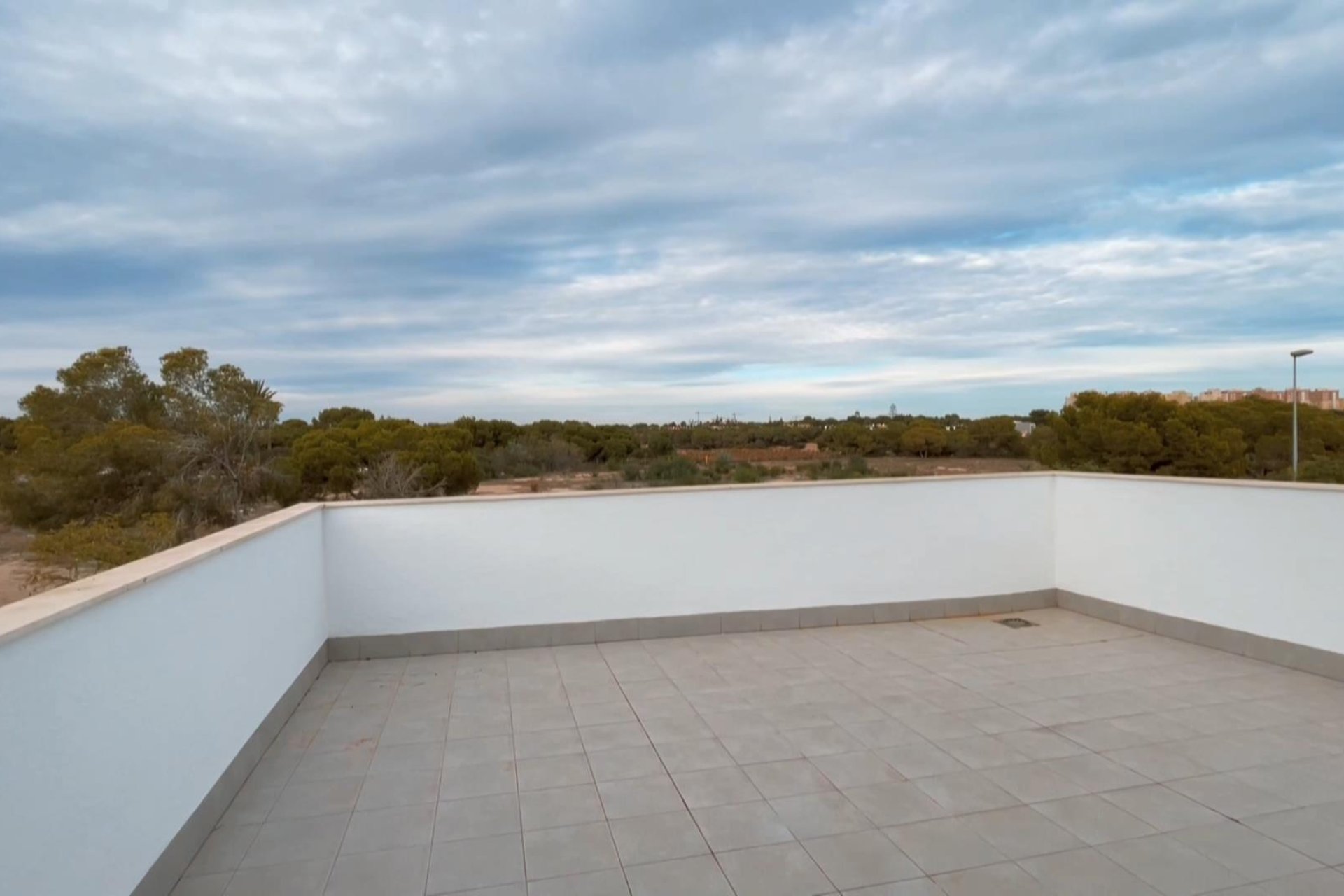 Resale - Villa - Orihuela Costa - Mil Palmeras