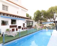 Resale - Villa - Orihuela Costa - Montezenia