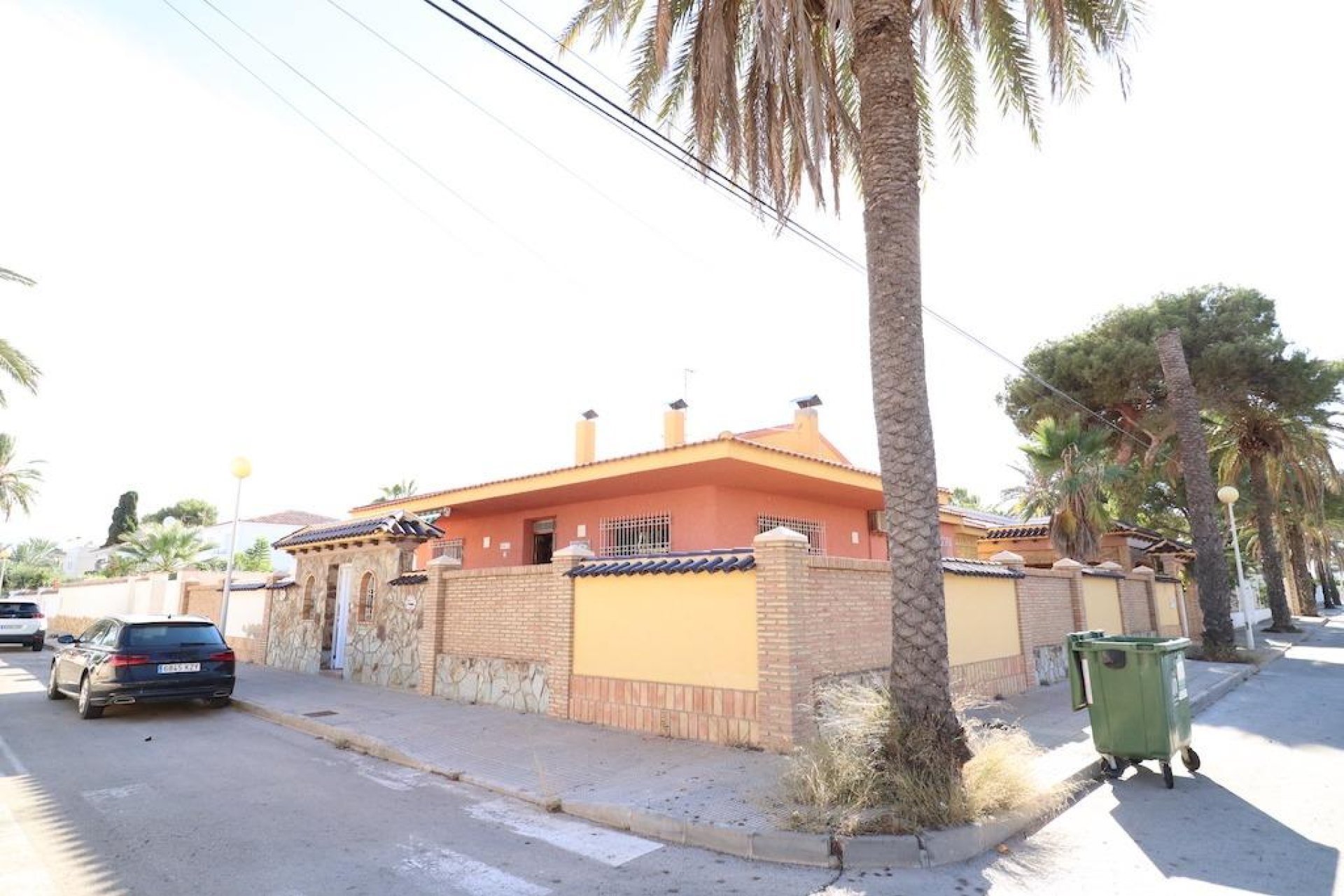 Resale - Villa - Orihuela Costa - MUY CERCA DE LA PLAYA