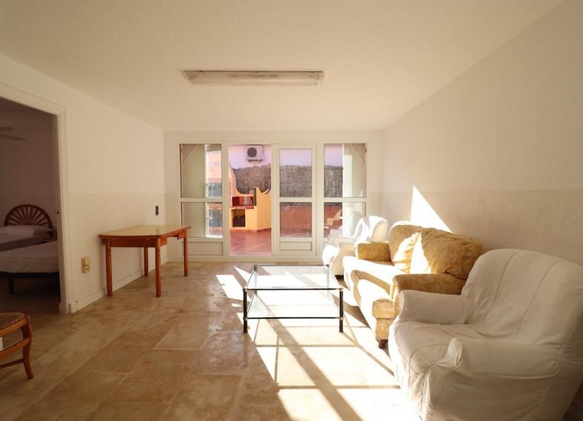 Resale - Villa - Orihuela Costa - MUY CERCA DE LA PLAYA