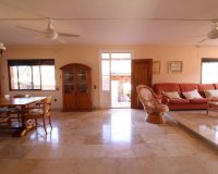 Resale - Villa - Orihuela Costa - MUY CERCA DE LA PLAYA