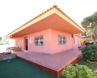 Resale - Villa - Orihuela Costa - MUY CERCA DE LA PLAYA