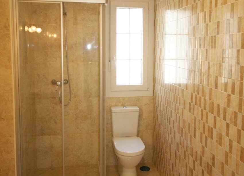 Resale - Villa - Orihuela Costa - MUY CERCA DE LA PLAYA