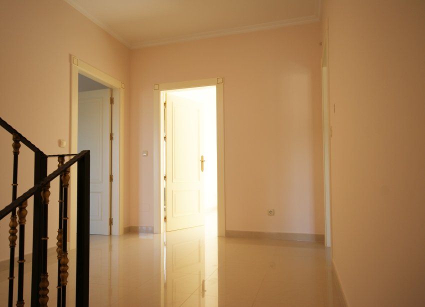 Resale - Villa - Orihuela Costa - MUY CERCA DE LA PLAYA