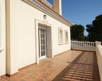Resale - Villa - Orihuela Costa - MUY CERCA DE LA PLAYA