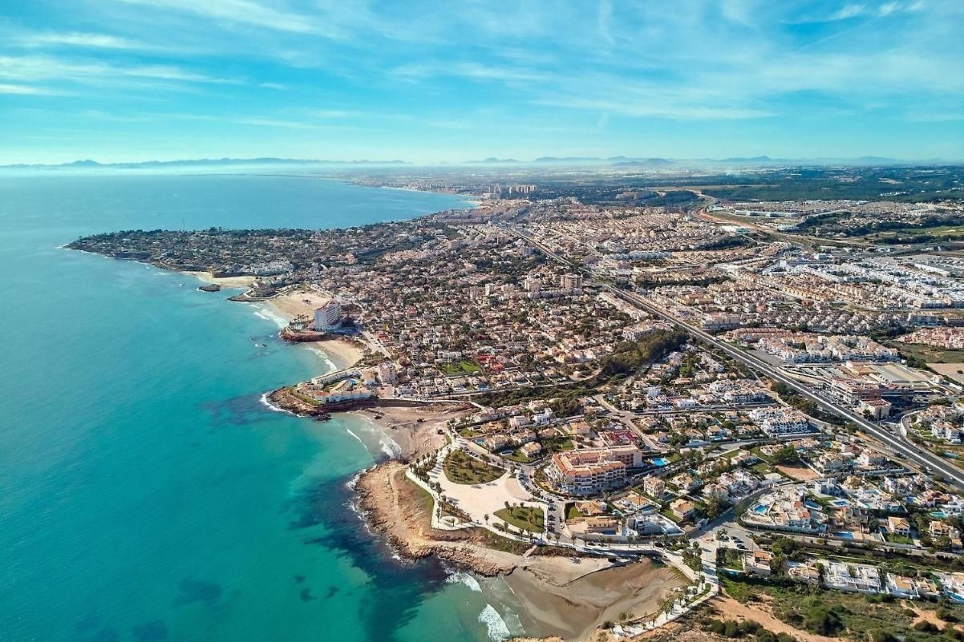 Resale - Villa - Orihuela Costa - MUY CERCA DE LA PLAYA