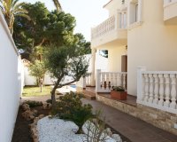 Resale - Villa - Orihuela Costa - MUY CERCA DE LA PLAYA