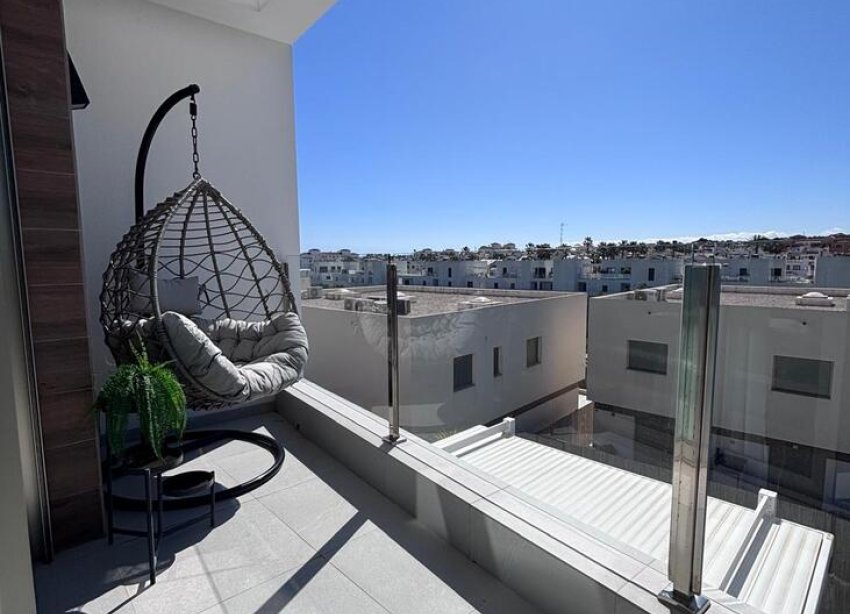 Resale - Villa - Orihuela Costa - Pau 8