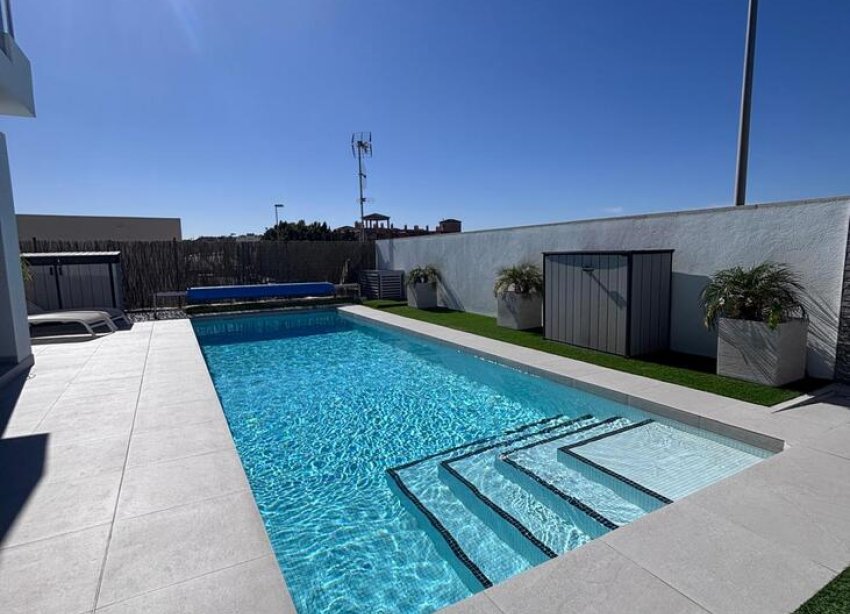 Resale - Villa - Orihuela Costa - Pau 8