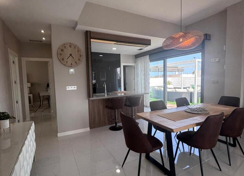 Resale - Villa - Orihuela Costa - Pau 8