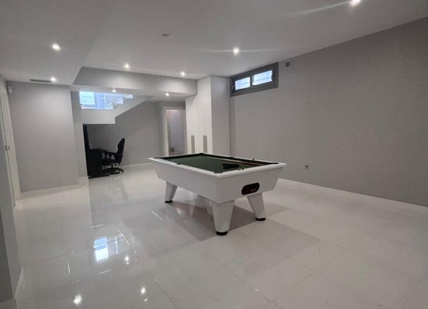 Resale - Villa - Orihuela Costa - Pau 8