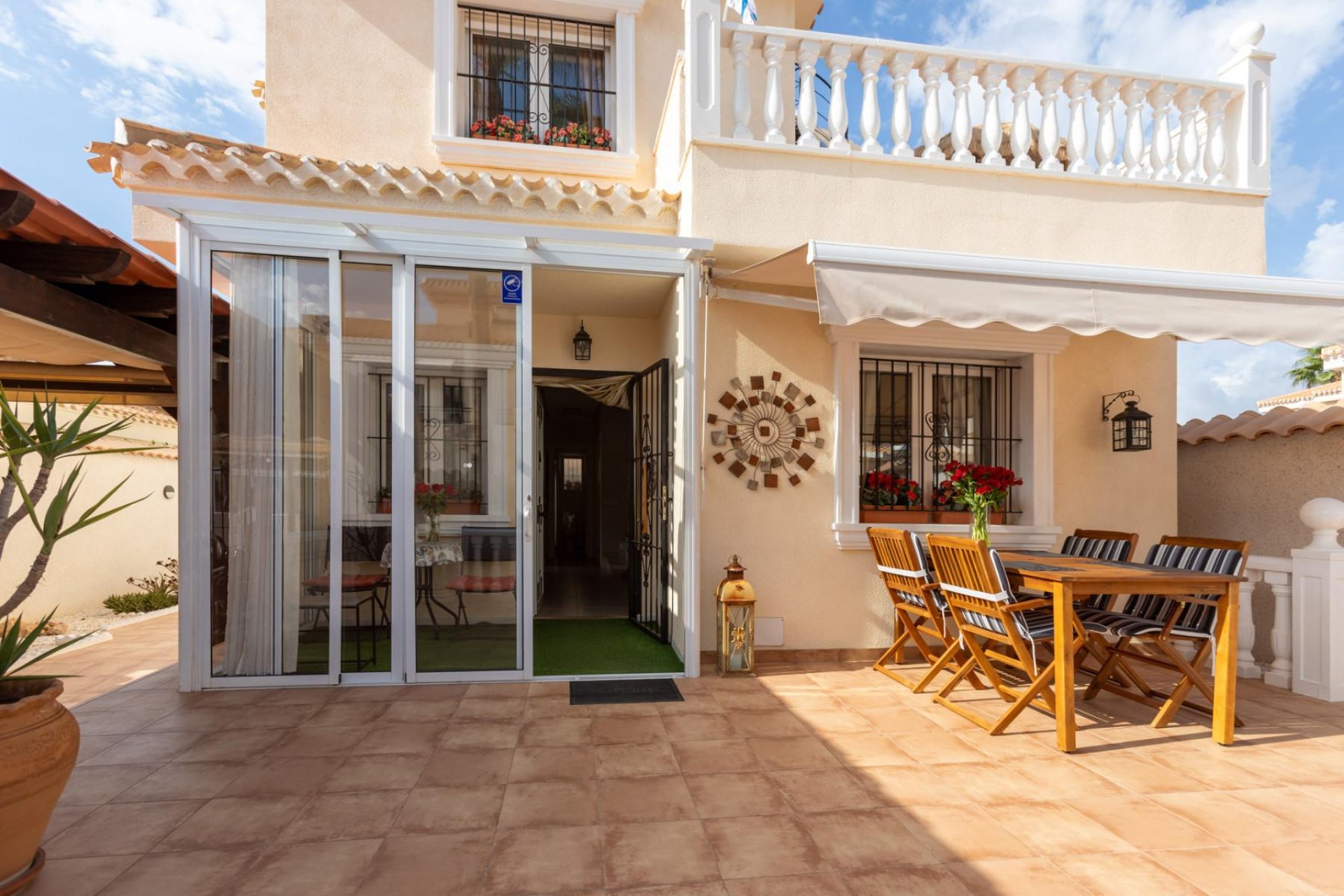 Resale - Villa - Orihuela Costa - Playa Flamenca