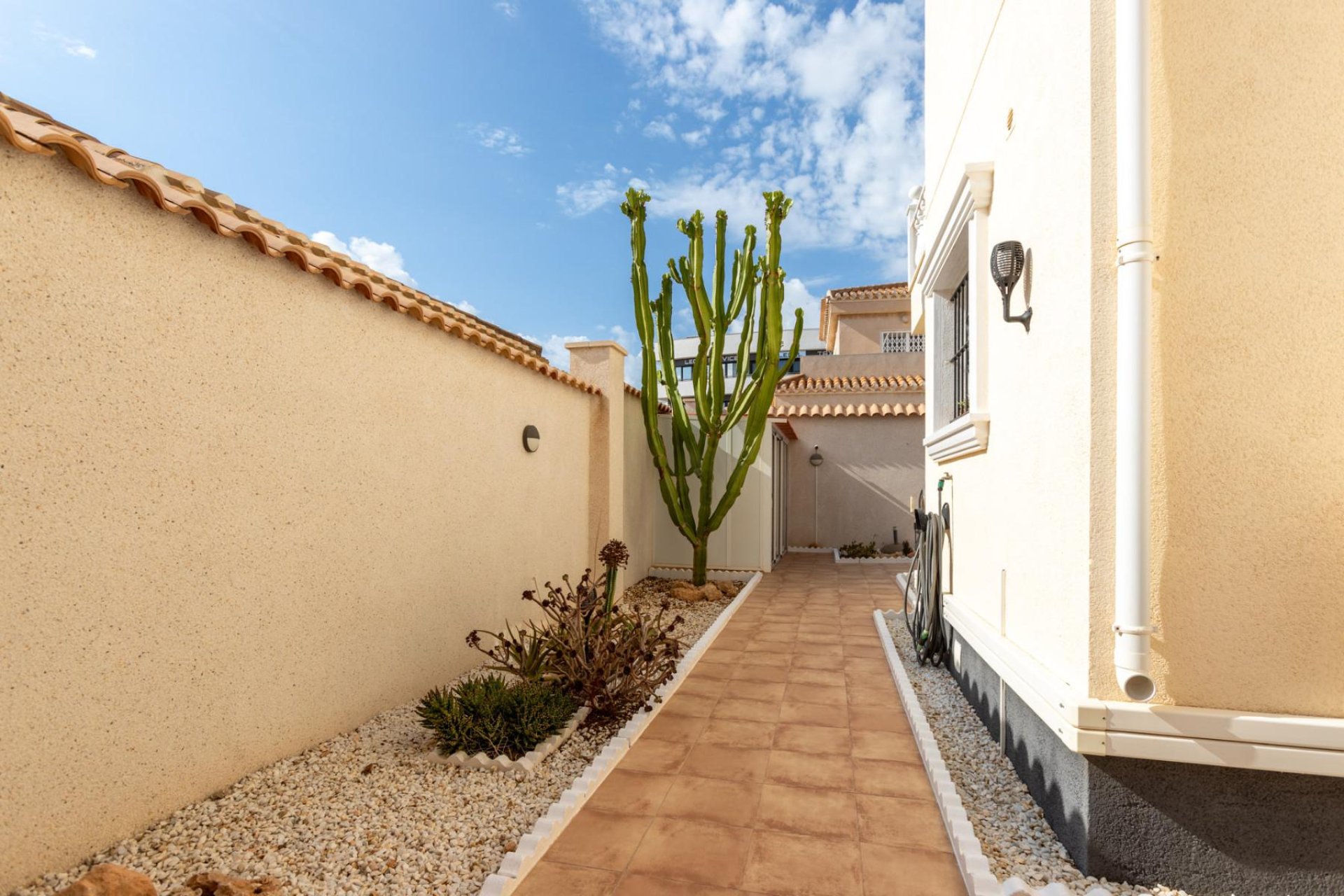 Resale - Villa - Orihuela Costa - Playa Flamenca