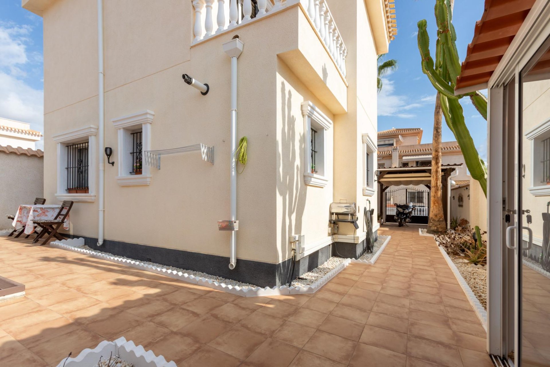 Resale - Villa - Orihuela Costa - Playa Flamenca