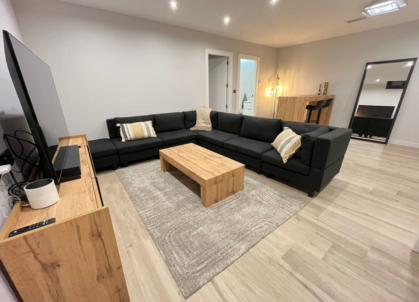 Resale - Villa - Orihuela Costa - Playa Flamenca