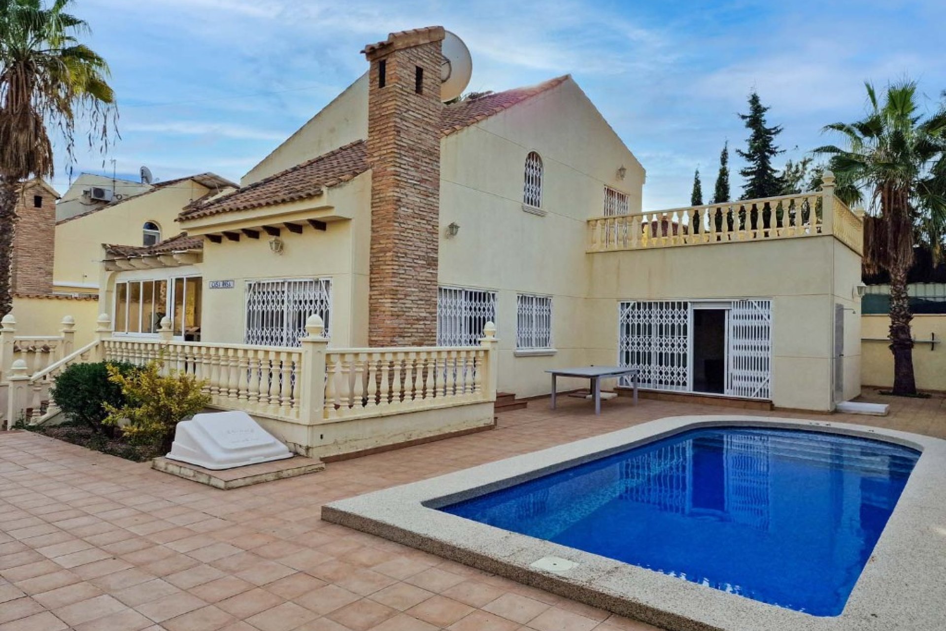 Resale - Villa - Orihuela Costa - Playa Flamenca