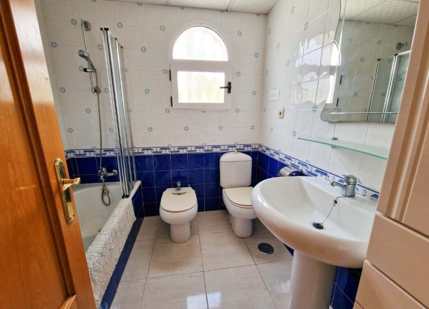 Resale - Villa - Orihuela Costa - Playa Flamenca