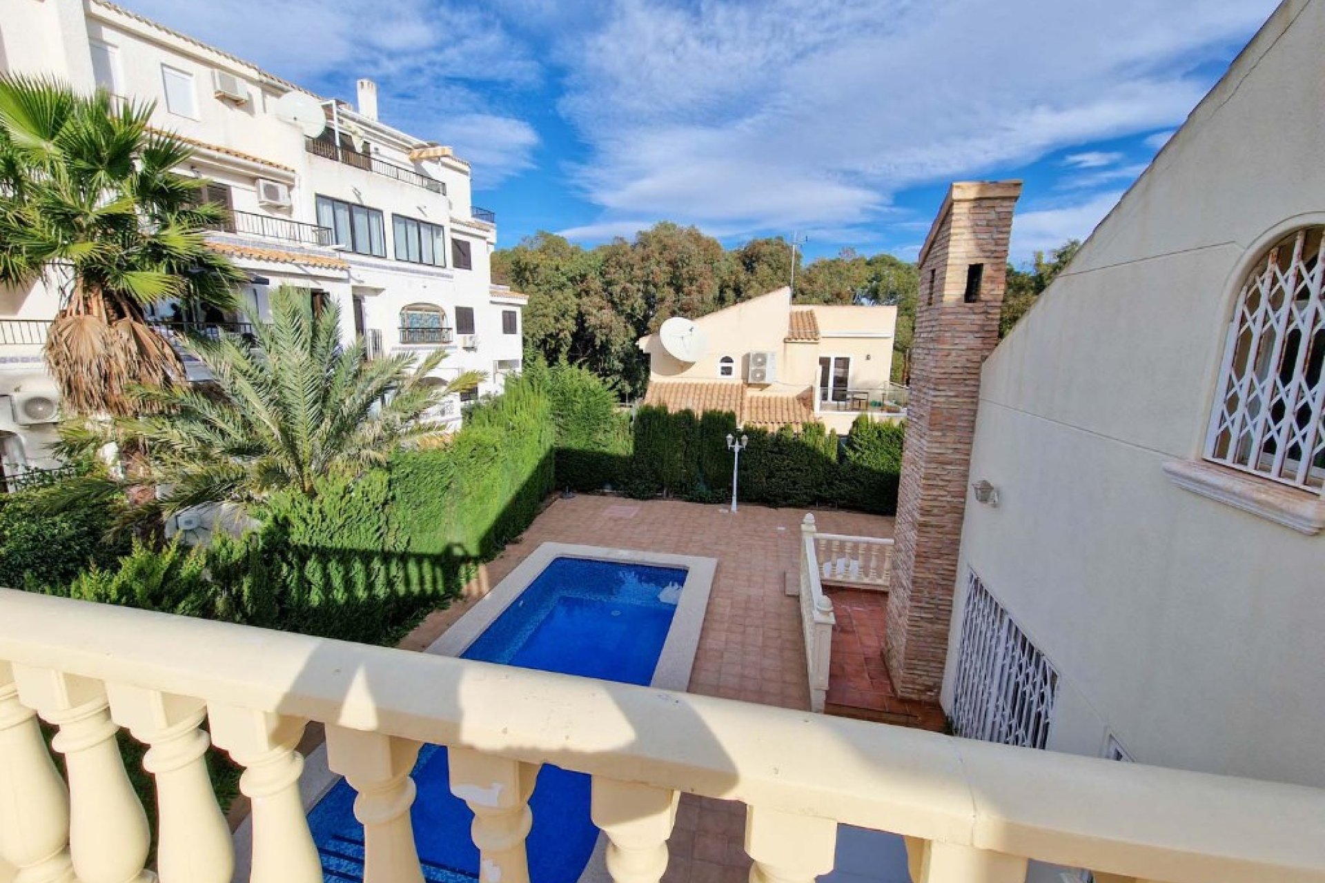 Resale - Villa - Orihuela Costa - Playa Flamenca