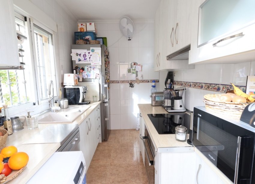 Resale - Villa - Orihuela Costa - Playa Flamenca