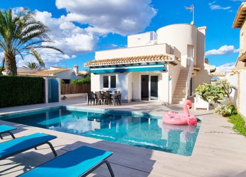 Resale - Villa - Orihuela Costa - Playa Flamenca