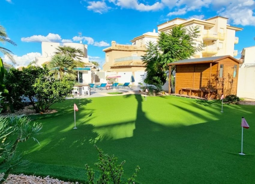 Resale - Villa - Orihuela Costa - Playa Flamenca