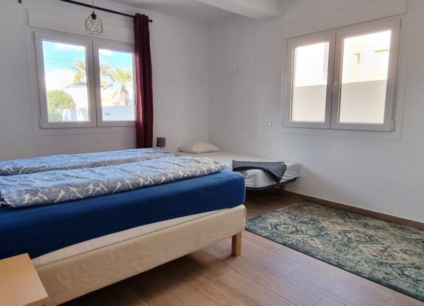 Resale - Villa - Orihuela Costa - Playa Flamenca