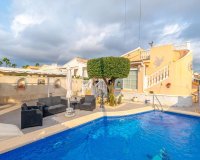 Resale - Villa - Orihuela Costa - Playa Flamenca