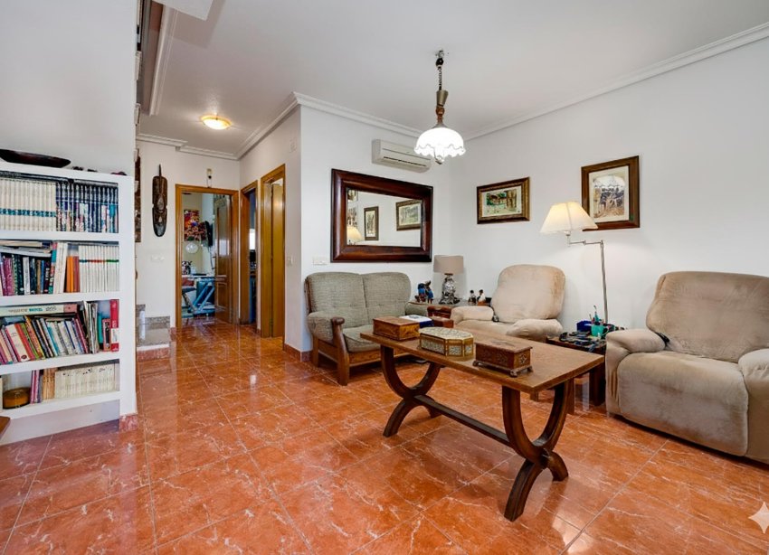 Resale - Villa - Orihuela Costa - Playa Flamenca