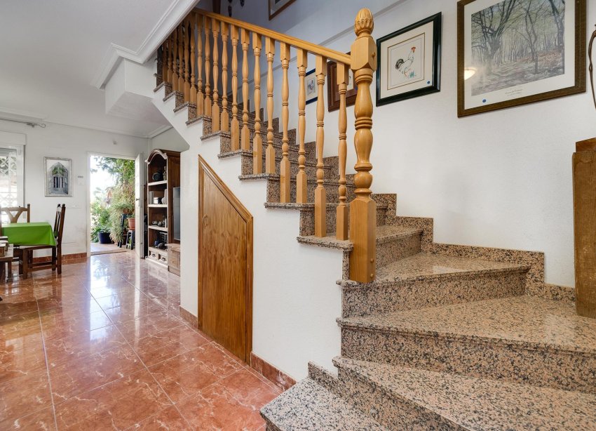 Resale - Villa - Orihuela Costa - Playa Flamenca