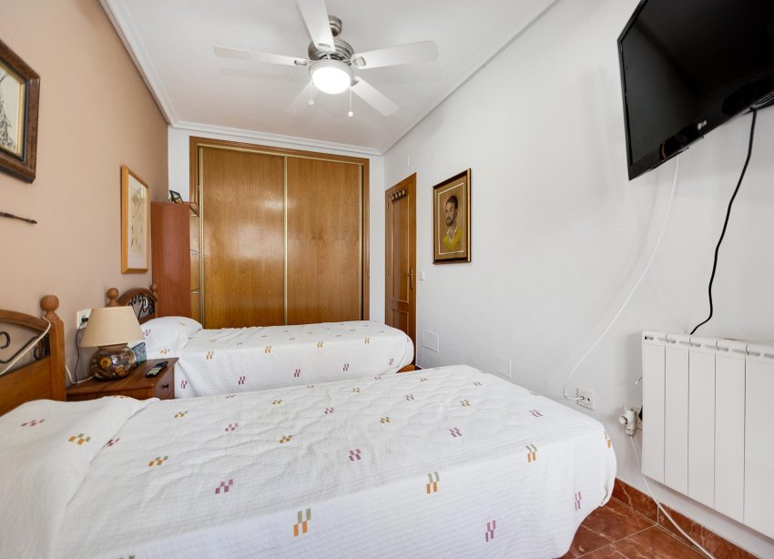 Resale - Villa - Orihuela Costa - Playa Flamenca