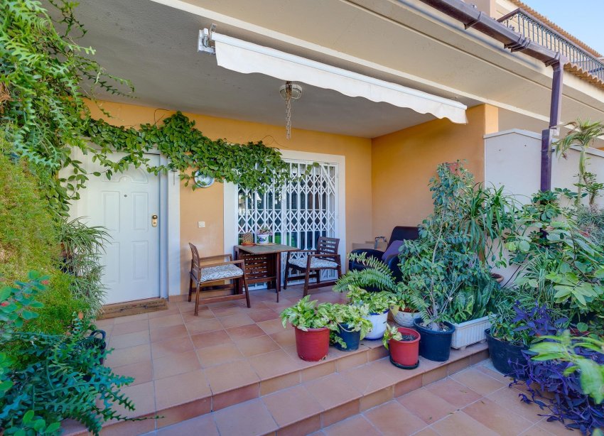 Resale - Villa - Orihuela Costa - Playa Flamenca