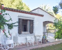 Resale - Villa - Orihuela Costa - Punta Prima