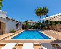 Resale - Villa - Orihuela Costa - Punta Prima