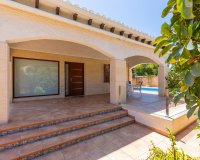 Resale - Villa - Orihuela Costa - Punta Prima