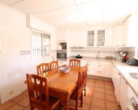 Resale - Villa - Orihuela Costa - Punta Prima