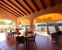 Resale - Villa - Orihuela Costa - Punta Prima