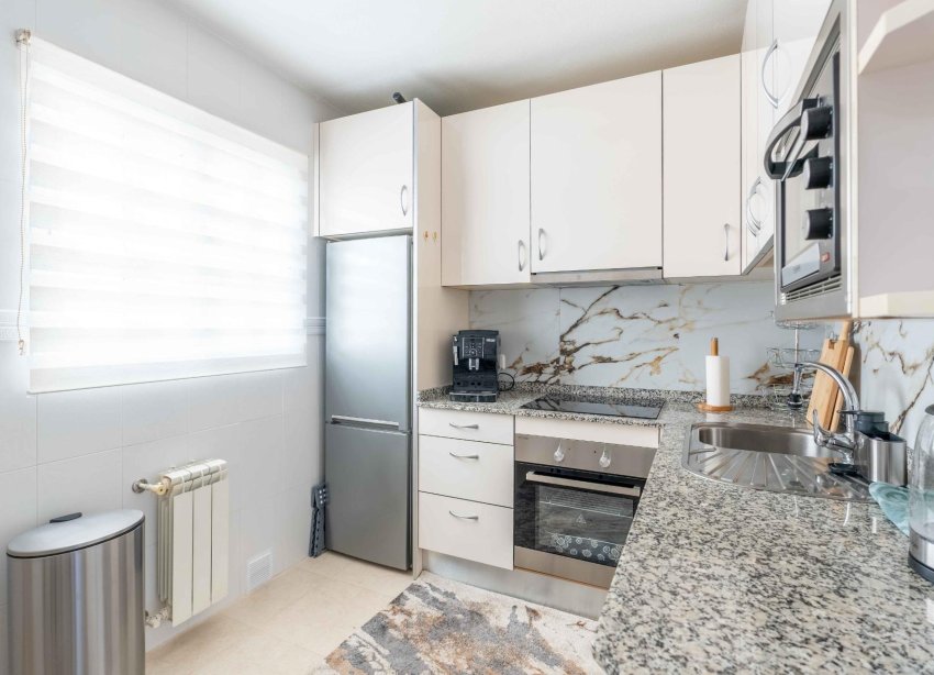 Resale - Villa - Orihuela Costa - Punta Prima