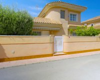 Resale - Villa - Orihuela Costa - Punta Prima