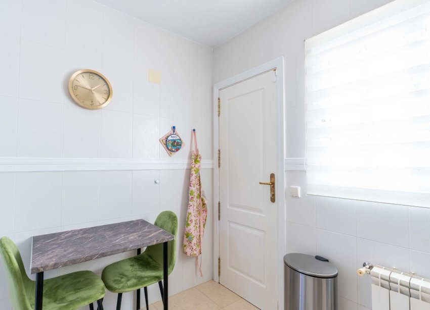 Resale - Villa - Orihuela Costa - Punta Prima