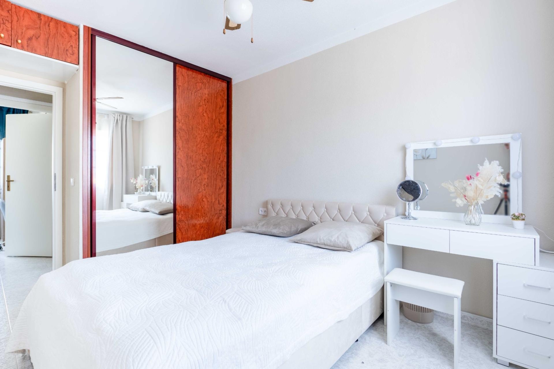 Resale - Villa - Orihuela Costa - Punta Prima